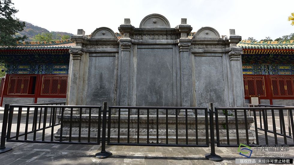 北京:千年香山寺试开放 北京:千年香山寺试开放