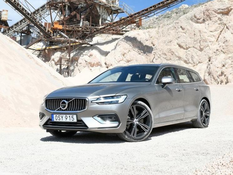 汽车频道【7月8日】【首页汽车资讯图+网页版首页+要闻列表+头条新闻红条】进口引入全新沃尔沃V60将8月初上市