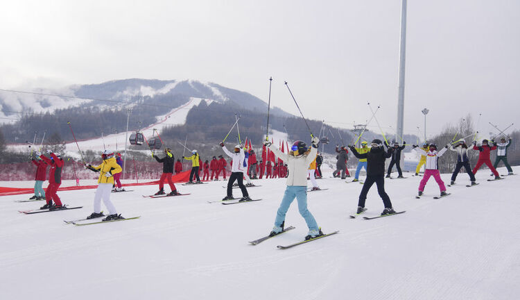 走近冬奧|新中國第一座高山滑雪場“重裝綻放”