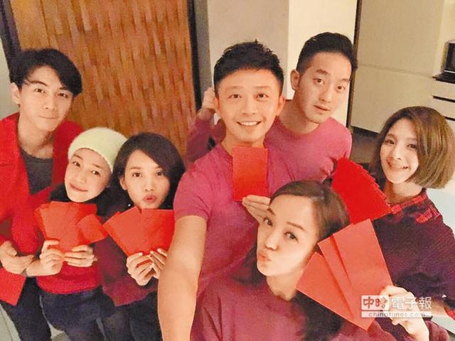 陈妍希陈晓或7月完婚 男方谈片约档期泄天机