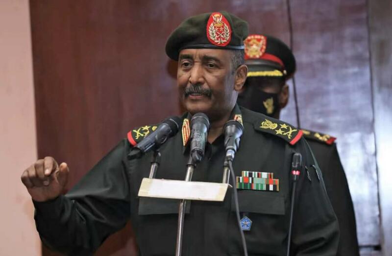 Jagoran mulkin Sudan ya ce kofa a bude take don tattaunawar daidaita rikicin siyasar kasar_fororder_220105-ahmad-Sudan