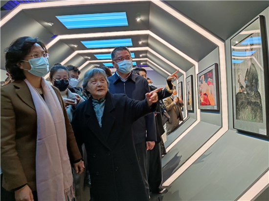 中國宋錦和歐洲繪畫國際跨界藝術展在蘇州開幕_fororder_圖片6