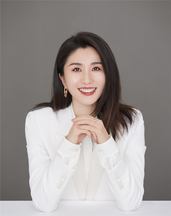 7分钟理财罗元裳2022新年演讲《挺大的小事》开放预约——交一位懂理财的朋友