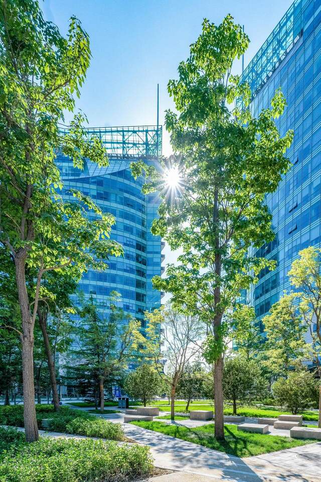 弘源·总部广场改造提升项目实践总结|经济可行的城市更新策略