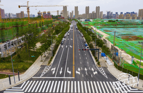 打通城市肠梗阻 西安曲江新区道路与天桥建设新进展