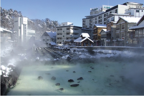 天巡Skyscanner：80后更爱冬季温泉游 南方游客青睐暖身之旅