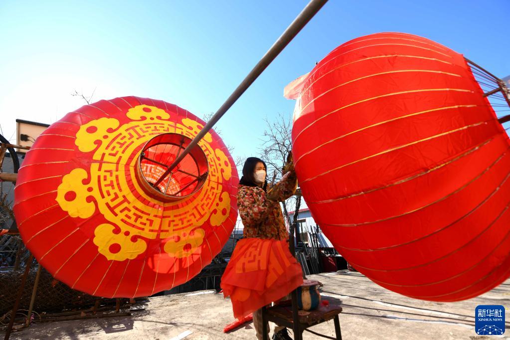 河北石家莊藁城：趕制宮燈迎新年