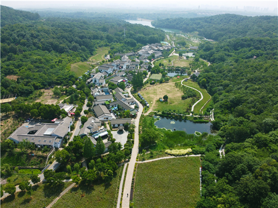 （B 旅遊圖文 chinanews帶圖列表 移動版）南京浦口區“四好農村路”建設助推鄉村旅遊闊步發展（列表頁標題）浦口區“四好農村路”建設助推旅遊發展