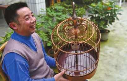 成都郫县一个鸟笼卖3万 算面积超北京房价