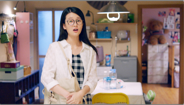 乔欣《欢乐颂》曝剧照 软萌少女成长记