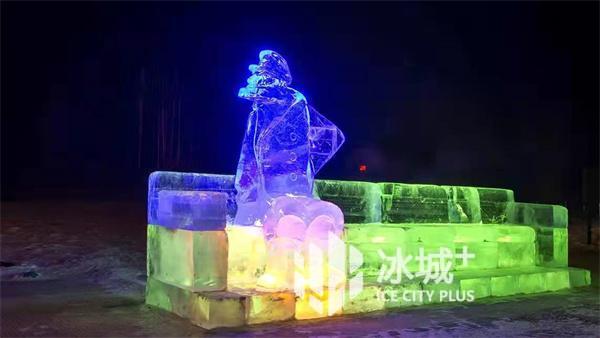 展示“冬奥之光”！哈尔滨市15处街路冰雪景观正式亮相