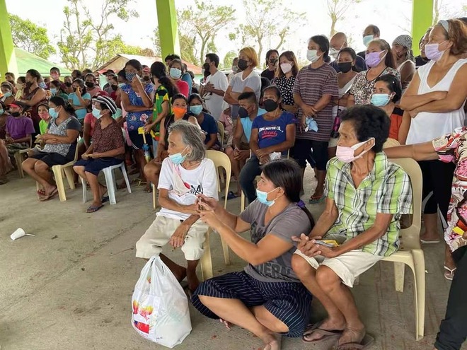 Mga relief good mula sa Tsina, tuluy-tuloy na nakakarating sa mga biktima ng Bagyong Odette_fororder_271185097_223383016652473_1026534618388359813_n