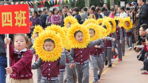 ［教育培训］广西教育厅幼儿园：家长与孩子共享“趣味童年”