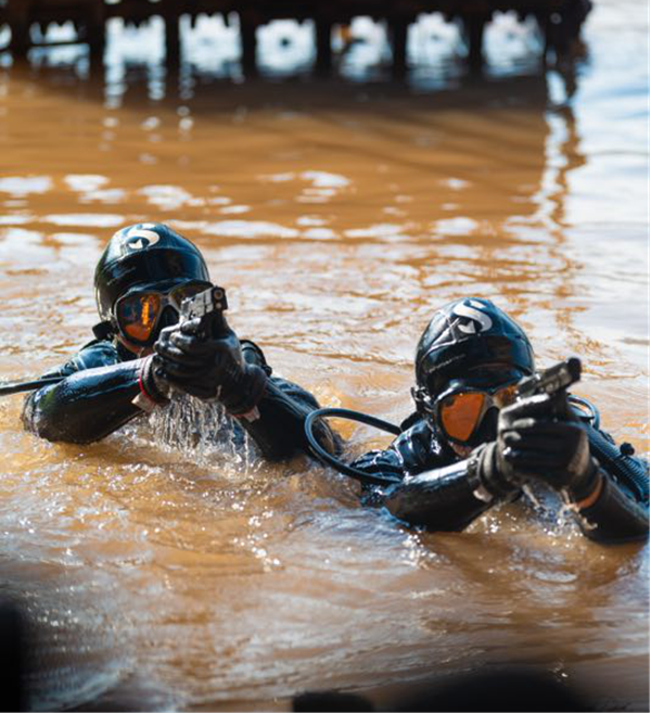 重庆警方开展2020水陆空一体化作战水上实战大练兵