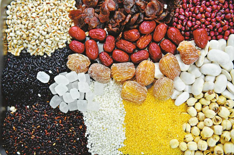 （中首）过了腊八就是年