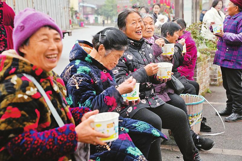 （中首）过了腊八就是年