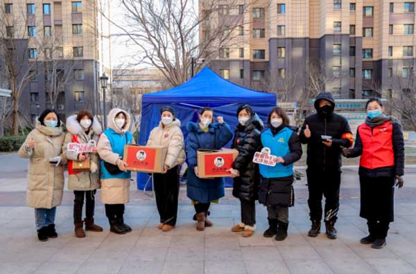 迎战48小时 沪上阿姨与天津一同温情坚守