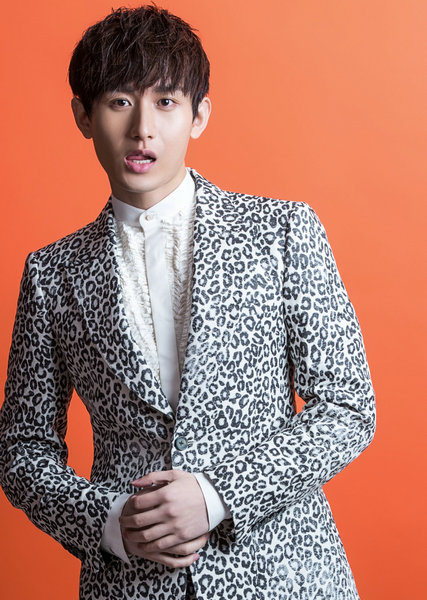 演员成毅写真大片曝光 简约温暖展冬日柔情