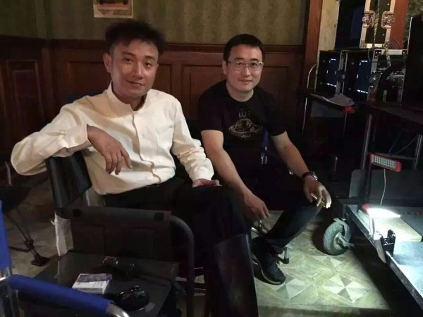 文章自导自演谍战剧开机 马伊琍着民国警服亮相