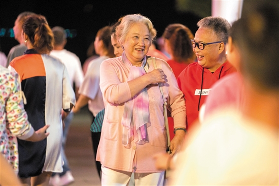 【中国梦·践行者】特区电视文化开拓者祝希娟：深圳是艰苦奋斗建设起来的