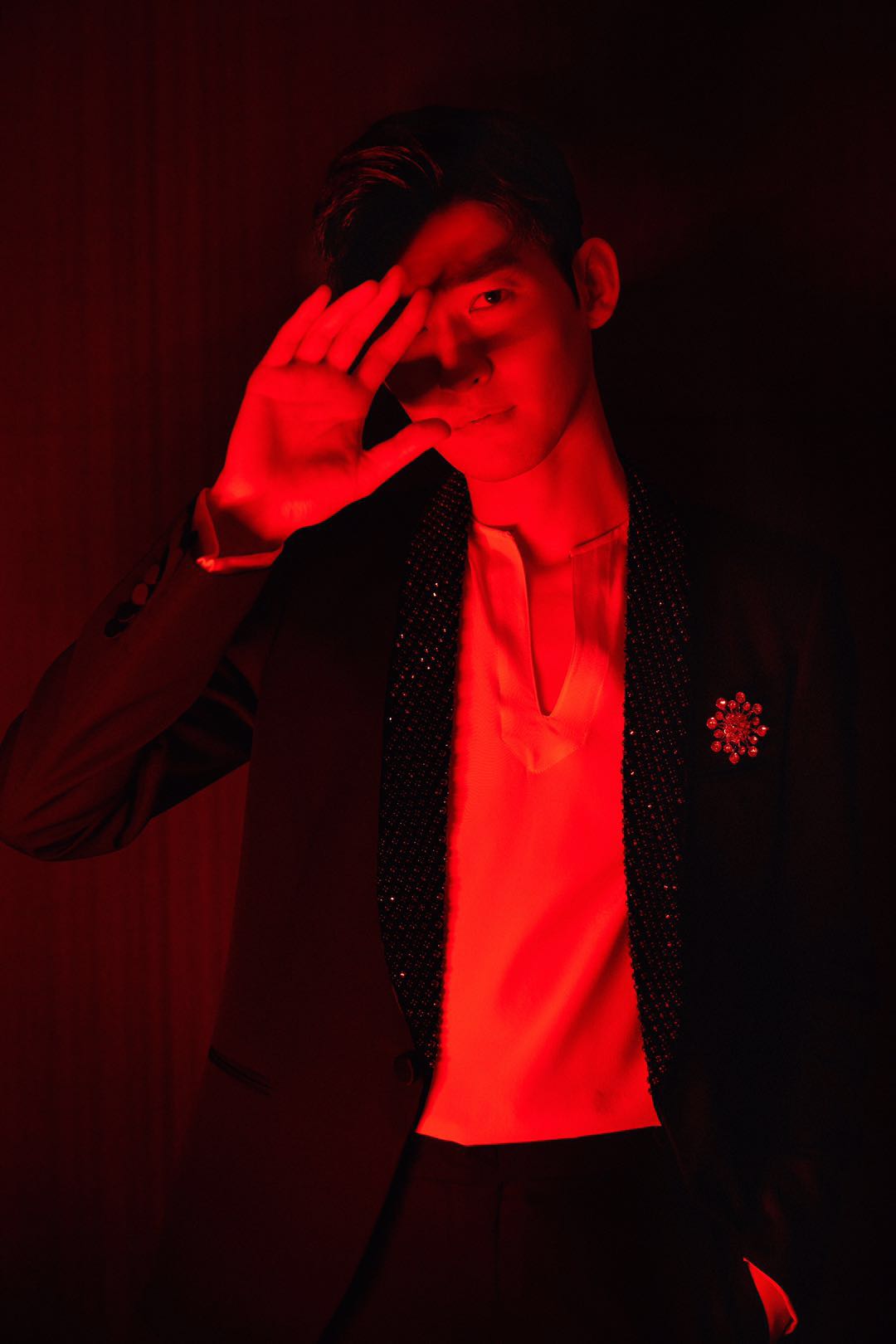 图片默认标题_fororder_张翰鬼怪写真4