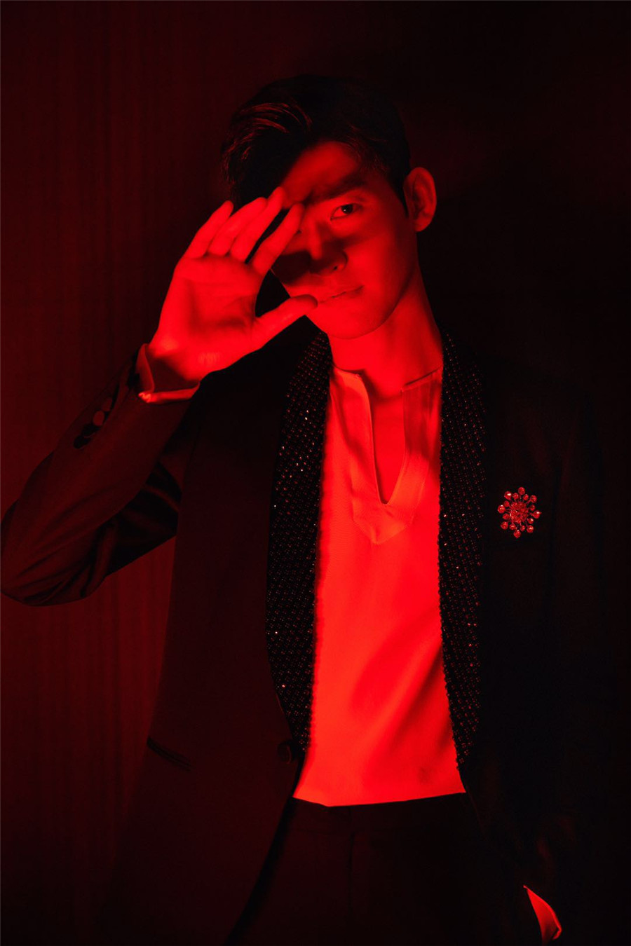 图片默认标题_fororder_张翰鬼怪写真4