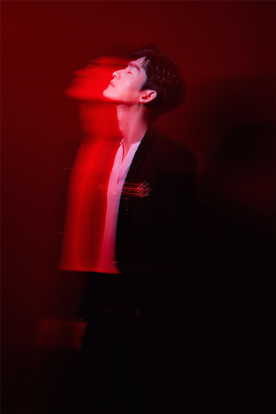 图片默认标题_fororder_张翰鬼怪写真6