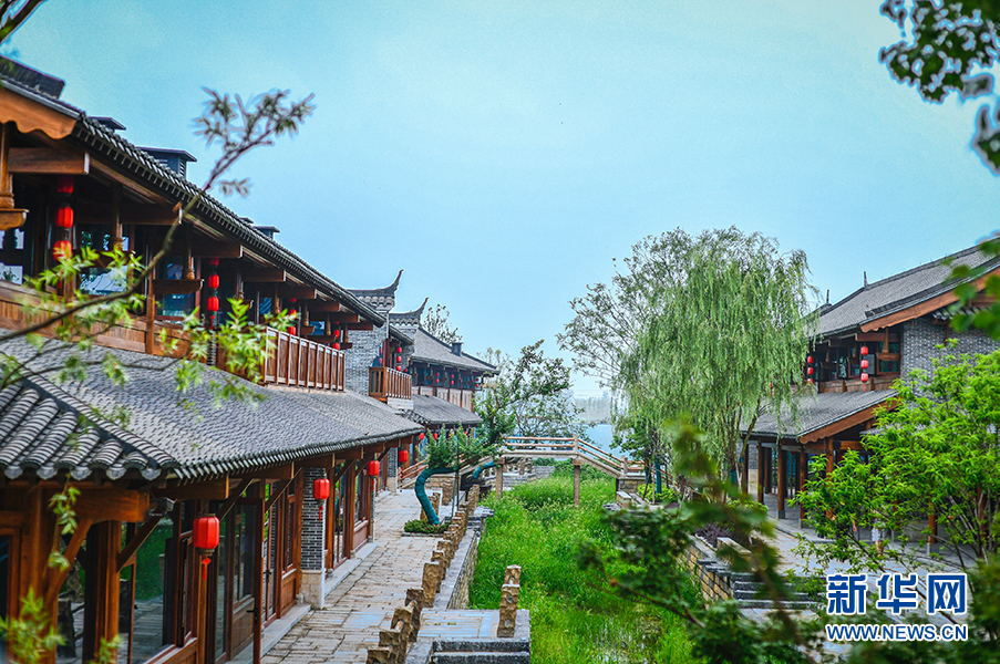 鄂旅投文旅小镇旅游节启动 通过网络推介湖北小镇风光