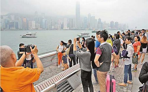 香港五一輿情：旺丁不旺財(cái) 香港旅業(yè)亟升級(jí)