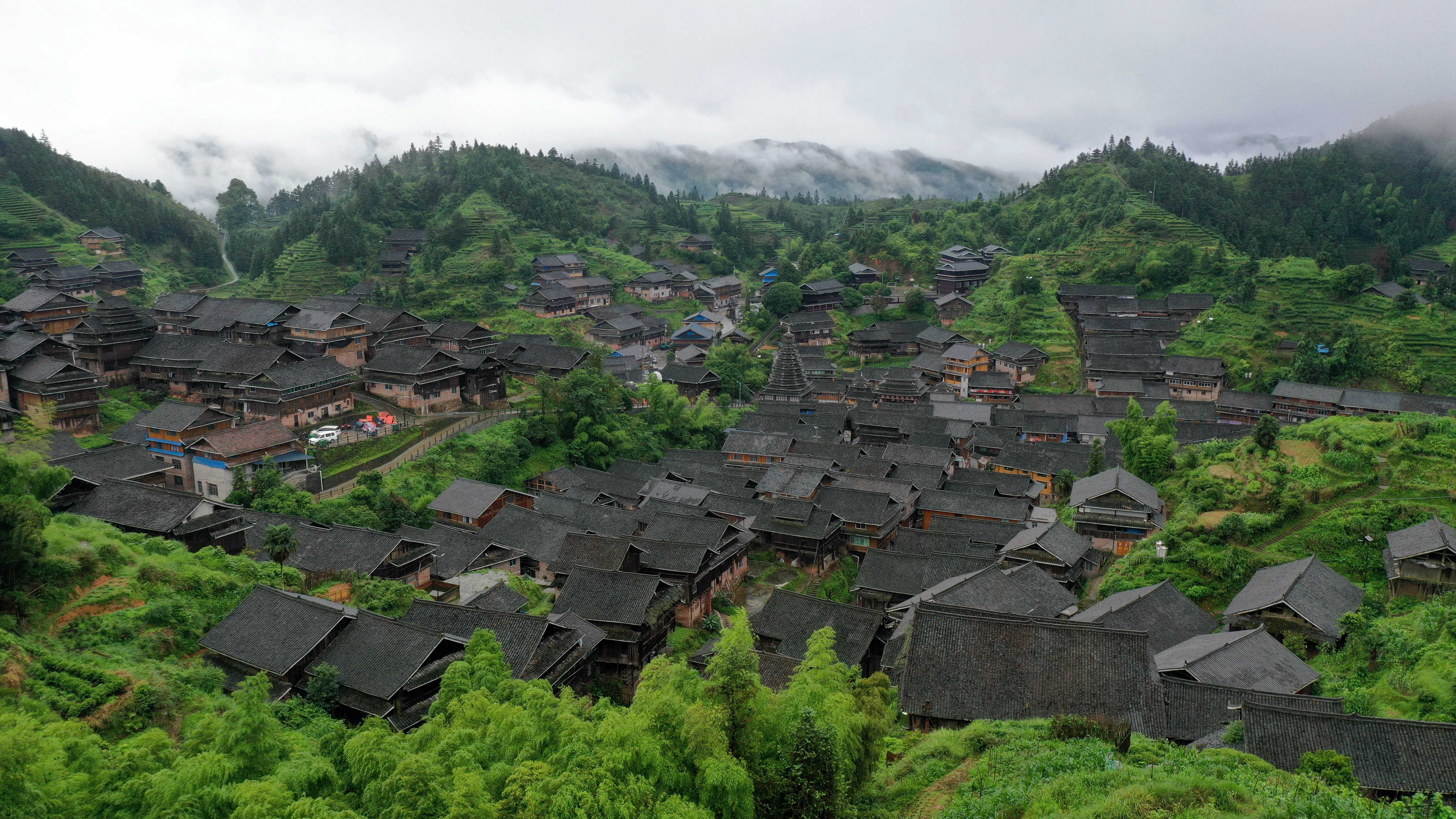 广西三江：雨后侗寨美如画