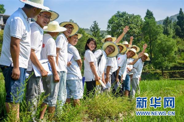 （大扶贫）咱们村里的年轻人——记奋战在贵州脱贫攻坚一线的青年