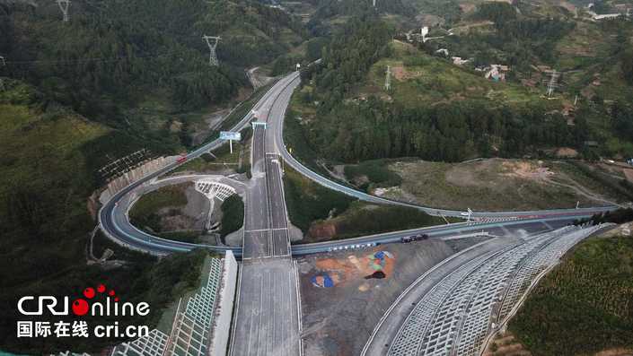 貴州將新增兩座世界級大橋