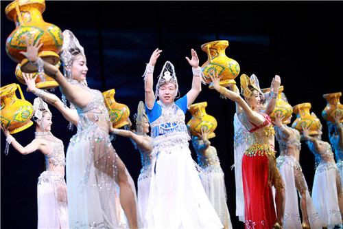 《极限挑战》版奇幻漂流 黄渤“叼”章鱼秀厨艺