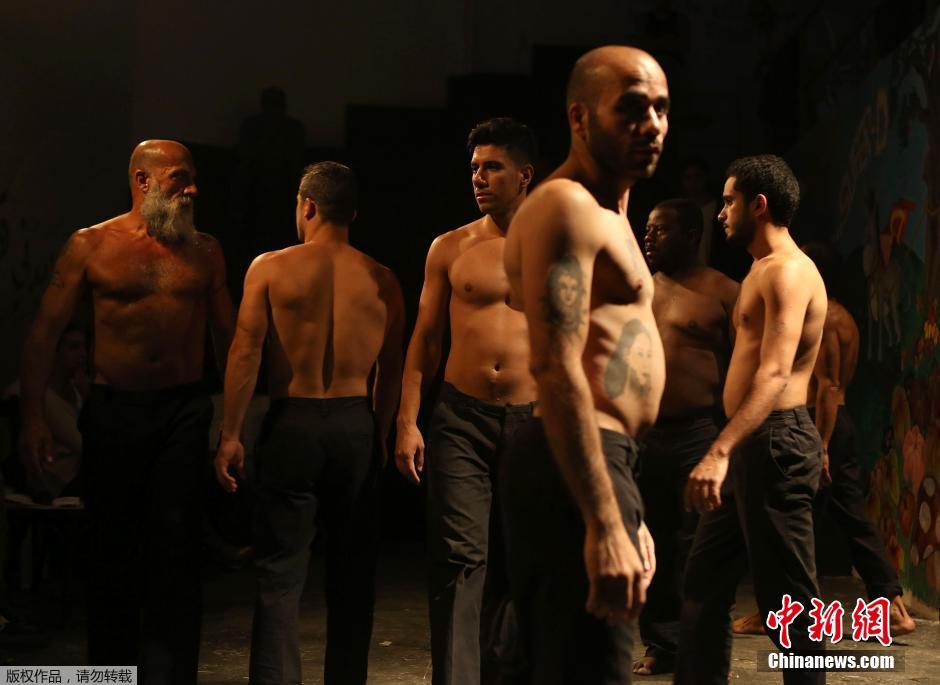 黎巴嫩囚犯剧院彩排舞台剧 讲述铁窗生涯