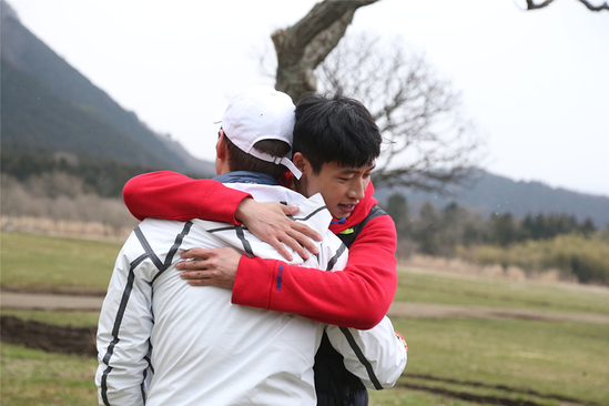 黎明告别“高冷”标签 变身暖心温柔兄长