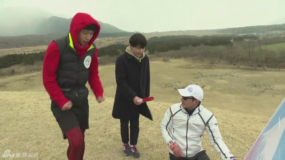 黎明遭炮轰：智商体力差 不上进拖累队友