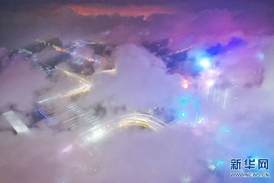 【城市远洋】【焦点图-大图】【移动端-轮播图】鸟瞰郑州 “云中之城” 如梦似幻