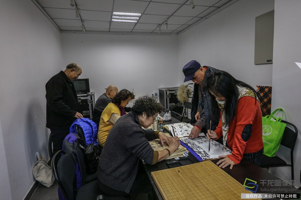 北京胡同里的老四合院又回来了