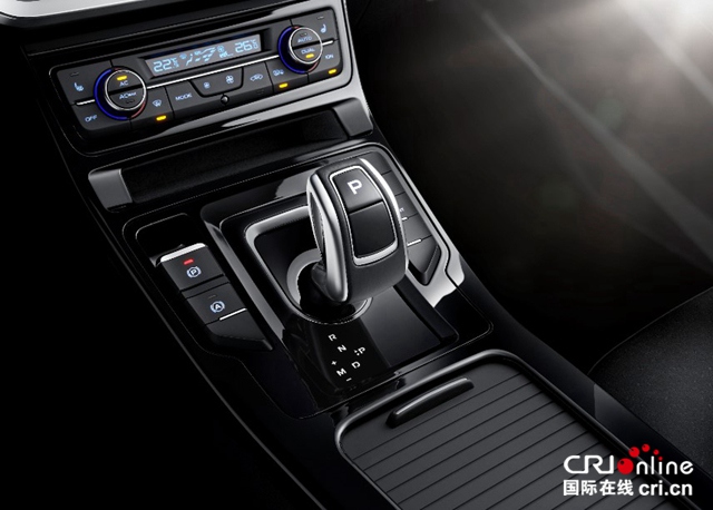 汽车频道【供稿】【资讯列表】售价7.78-11.68万元 吉利新帝豪GS 2020焕新上市