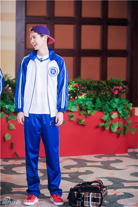 组图：跑男4鹿晗逆袭变学霸 三连冠惊呆跑男团