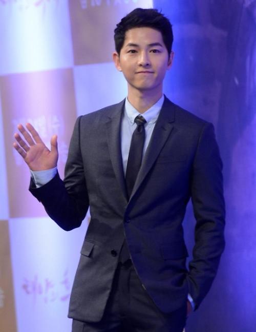 宋仲基捐赠《跑男4》全额演出费 心地善良获盛赞