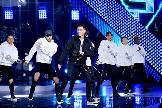 图片默认标题_fororder_张艺兴热舞