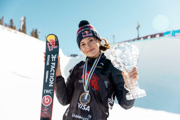 ນາງກູອ້າຍຫຼີງ ນັກກິລາສະກີຈີນທີ່ທັງງາມທັງເກັ່ງ_fororder_001