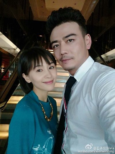 《欢乐颂》主演私下合影：刘涛靳东配一脸 蒋欣王凯搂脖杀