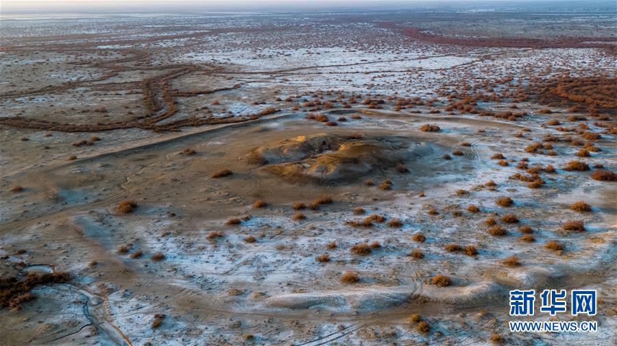 考古学者探寻汉代西域都护府城址遗迹
