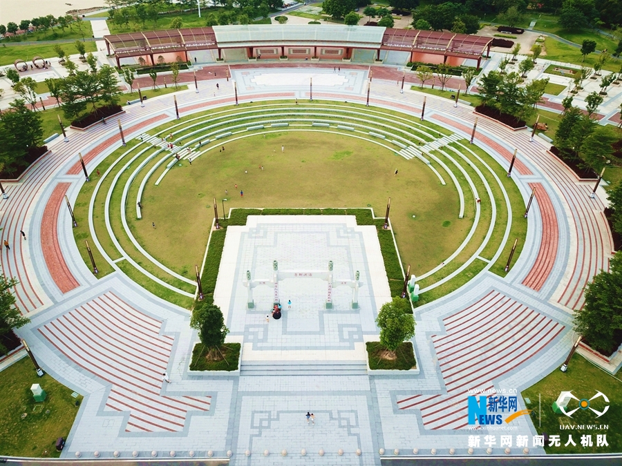 【高清图1】航拍泉州北滨江公园 生态整治留住秀美山水