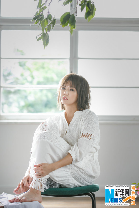 孙燕姿最新MV《天天年年》首播