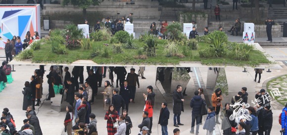 【园区开发 图文摘要】来点“创意风暴”：重庆两江“国际艺术轴”启动