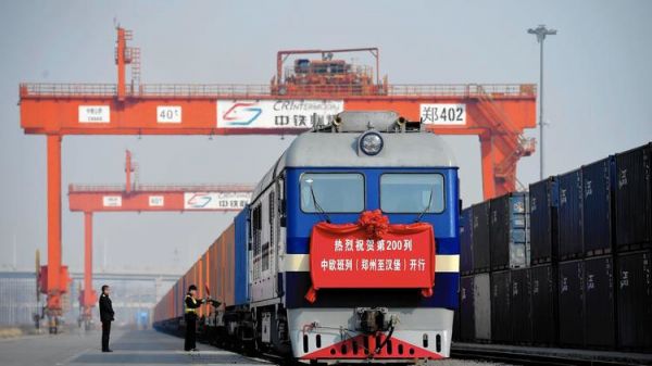 俄媒:中国投资白俄打造丝路物流中心 班列连通欧亚