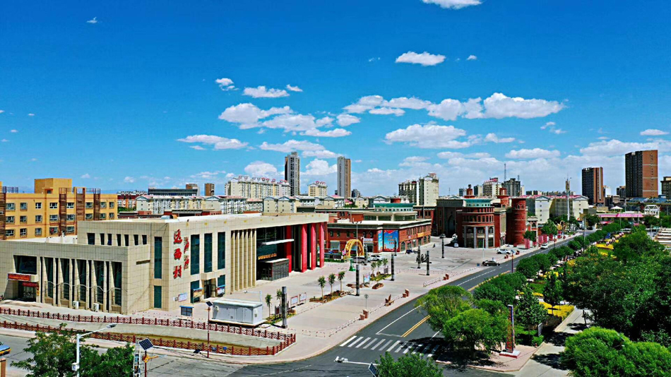 五年来新疆累计231万贫困人口脱贫,多村发展乡村旅游致富